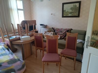 Verlassenschaft Räumung Tulln an der Donau – Symbolbild Wohnungsauflösung